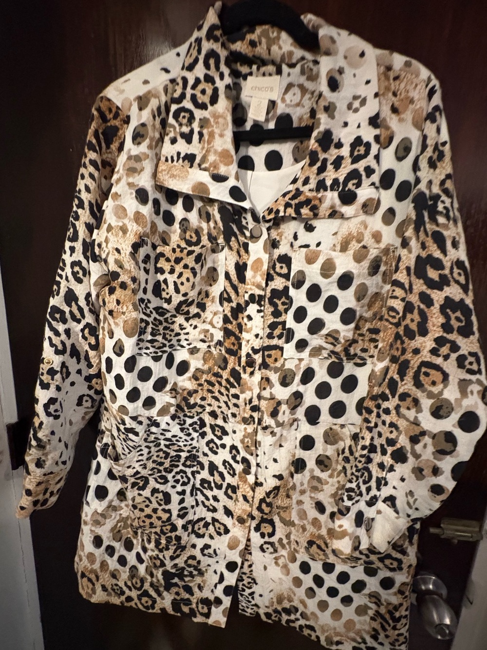 Chico's Leopard & Polka Dot Button-Front Shirt. Size Large (2).